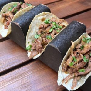 TACOS CARNITAS ASADAS